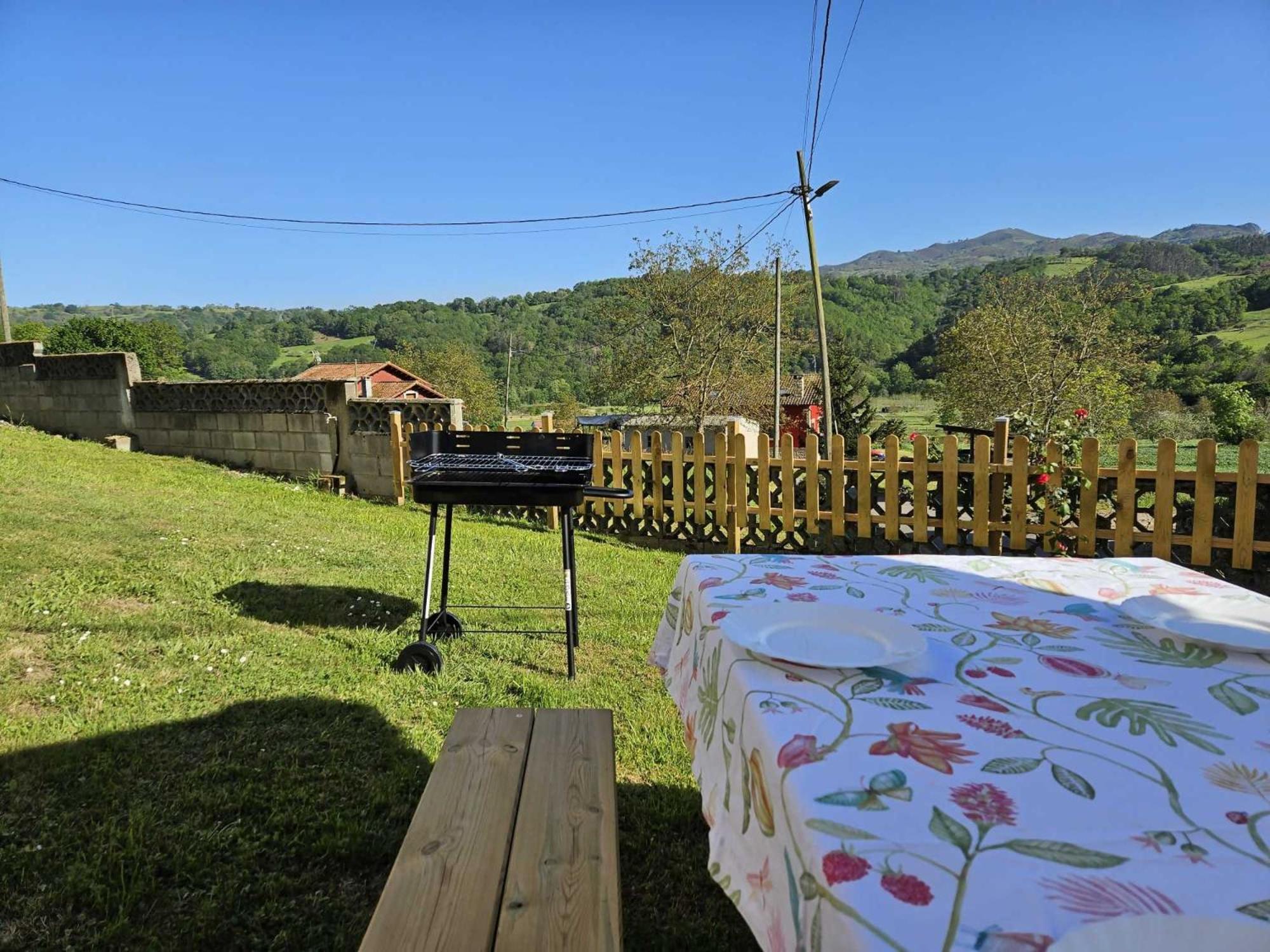 Casa El Caspiu Arobes Villa Arriondas Bagian luar foto